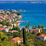 In With Sea View, Balcony, Air Conditioning, Wi-fi * Kali