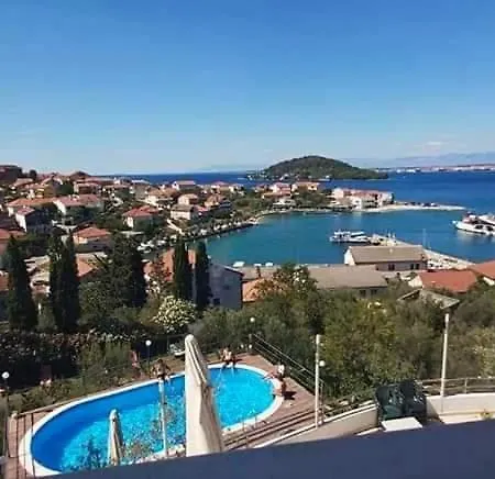 Apartament In With Sea View, Balcony, Air Conditioning, Wi-fi *