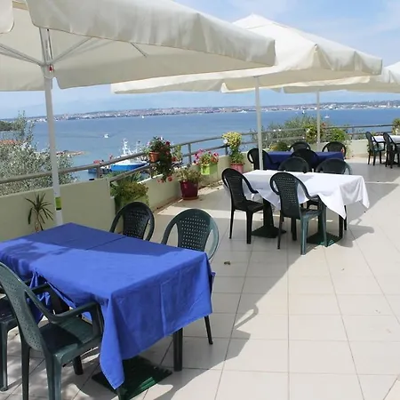 In With Sea View, Balcony, Air Conditioning, Wi-fi 公寓 卡利